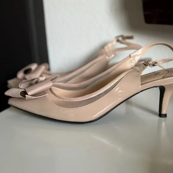 J.Renee Tan Slingback Heels with Bow Detail - Picture 4 of 7